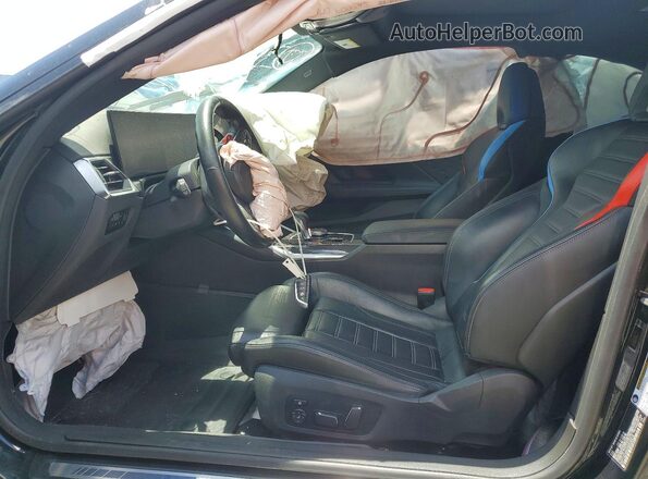 3MF13DM00R8E32312 2024 BMW M2 Черный Вид салона спереди
