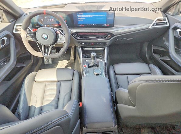 3MF23DM01S8F08582 2025 BMW M2 Blue წინა პანელის ხედი