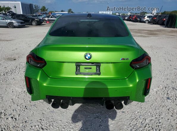 3MF23DM05S8F24459 2025 BMW M2 Green Rear view