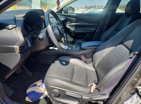 3MVDMABL9MM269747 2021 MAZDA CX-30 Серый Вид салона спереди