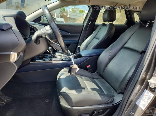 3MVDMACL0MM217812 2021 MAZDA CX-30 Gray Widok wnętrza z przodu