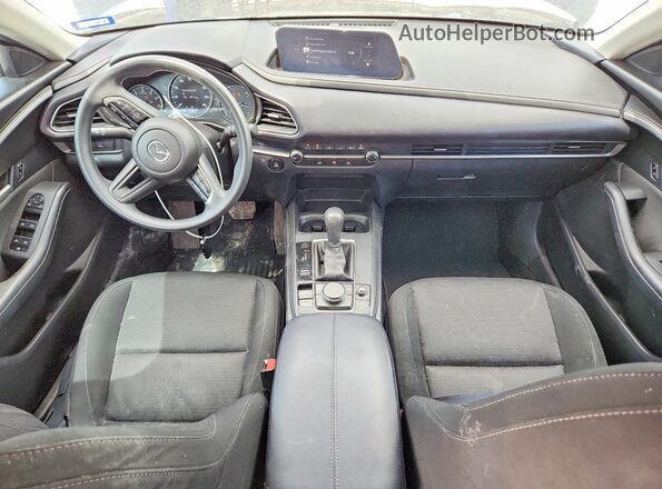 3MVDMBAM3SM789830 2025 MAZDA CX-30 Синий Вид панели приборов