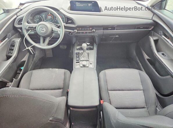 3MVDMBAM4SM771840 2025 MAZDA CX-30 Синий Вид панели приборов