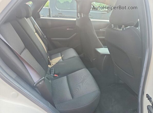 3MVDMBAM6PM511480 2023 MAZDA CX-30 White Vista interior trasera