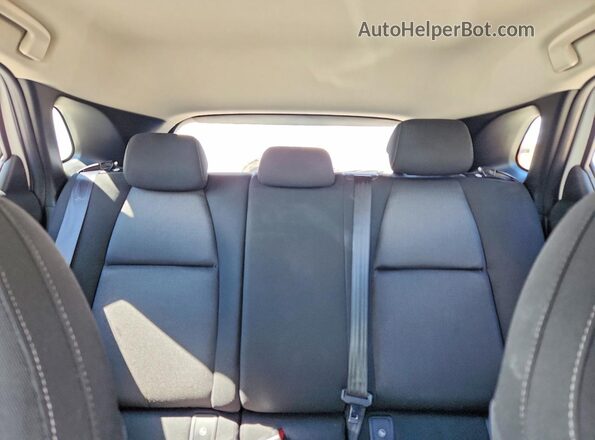 3MVDMBAM6SM808564 2025 MAZDA CX-30 White Rear seats view