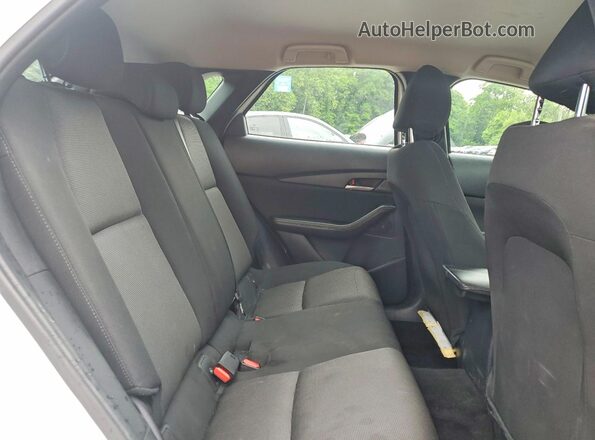 3MVDMBAM8RM675591 2024 MAZDA CX-30 Белый Вид задней части салона