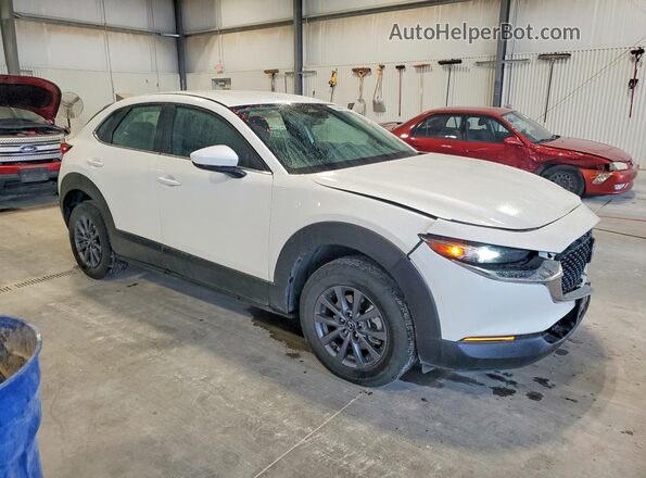 3MVDMBAM8RM702515 2024 MAZDA CX-30 White Front right