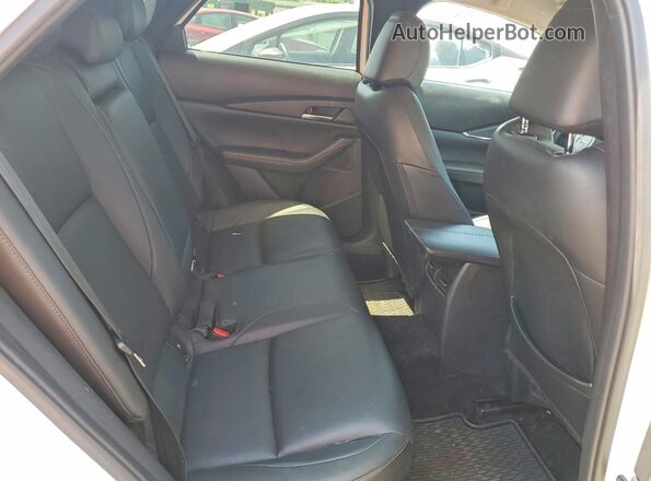 3MVDMBAY4NM414486 2022 MAZDA CX-30 Белый Вид задней части салона