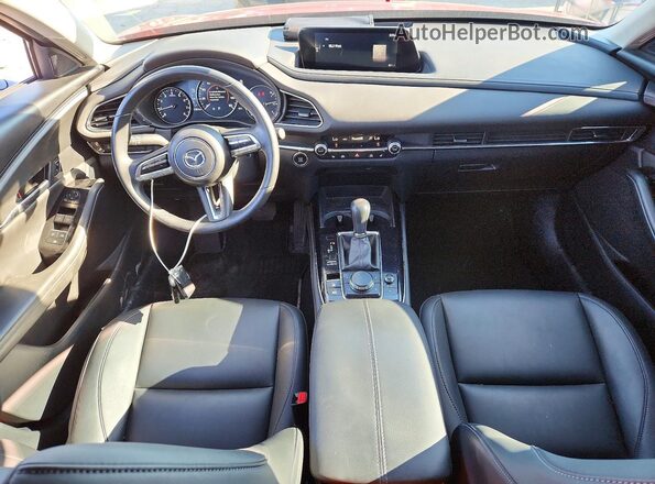 3MVDMBAY9MM242423 2021 MAZDA CX-30 Red Dashboard view