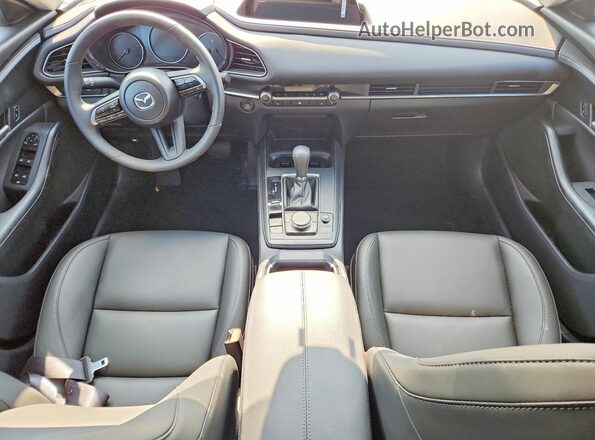 3MVDMBBL4TM201179 2026 MAZDA CX-30 Gray Dashboard view