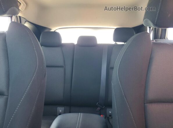 3MVDMBBL8LM122548 2020 MAZDA CX-30 Silver Widok tylnych siedzeń
