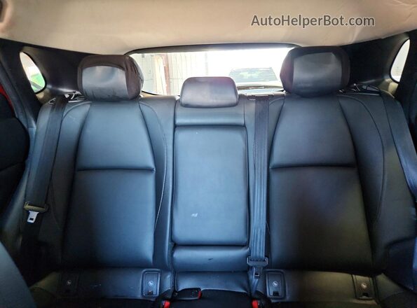 3MVDMBBL9NM437524 2022 MAZDA CX-30 Burgundy Widok tylnych siedzeń