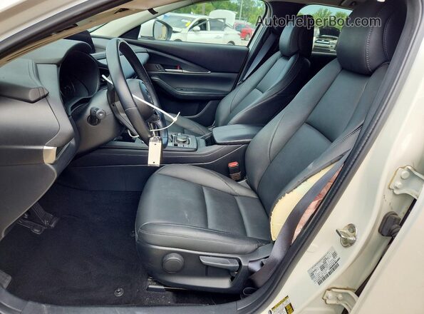 3MVDMBBM7PM543868 2023 MAZDA CX-30 White წინა სალონის ხედი