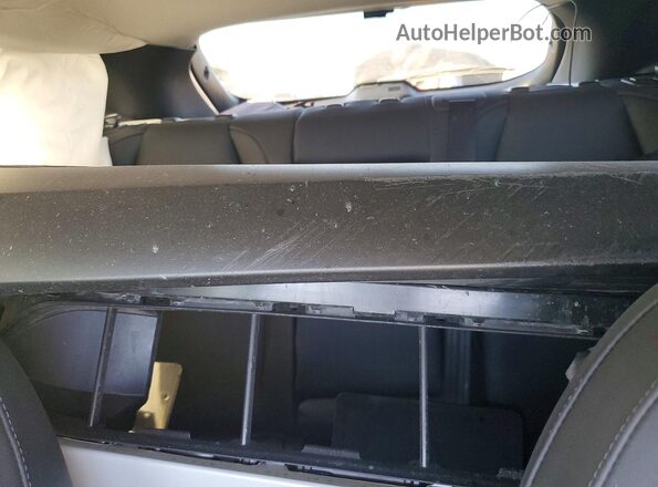 3MVDMBBM7SM825470 2025 MAZDA CX-30 Silver Widok tylnych siedzeń