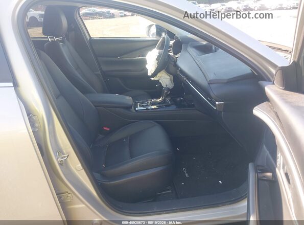 3MVDMBBM8RM700813 2024 MAZDA CX-30 Beige Սալոնի դիմացի տեսք