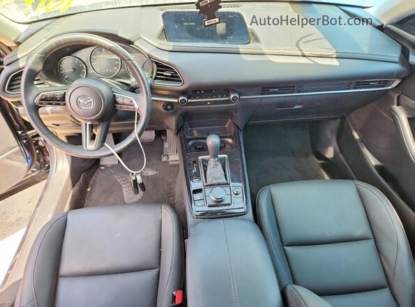 3MVDMBBM8SM861801 2025 MAZDA CX-30 Blue Առջևի վահանակի տեսք