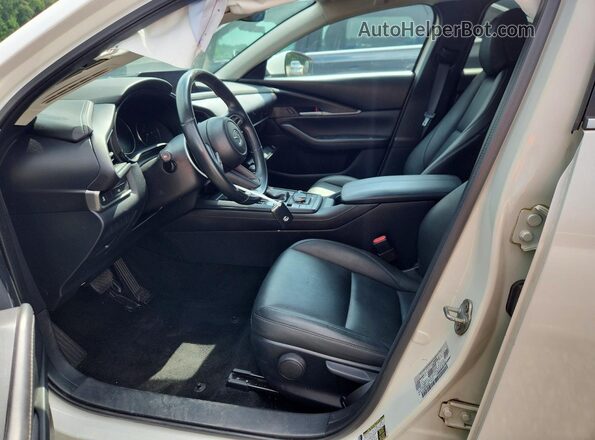 3MVDMBBMXPM529298 2023 MAZDA CX-30 White Vista interior delantera