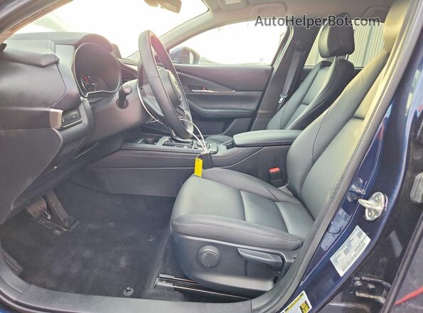 3MVDMBBMXPM569977 2023 MAZDA CX-30 Blue Vista interior delantera