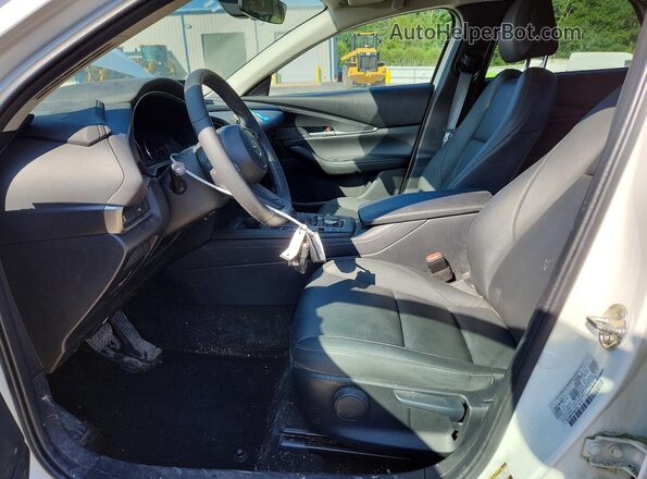 3MVDMBBMXPM584768 2023 MAZDA CX-30 White წინა სალონის ხედი