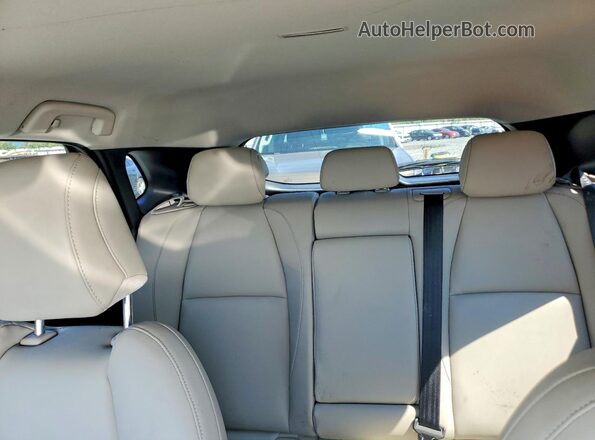 3MVDMBCL1LM105007 2020 MAZDA CX-30 Silver Widok tylnych siedzeń
