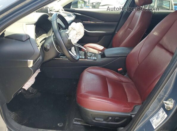 3MVDMBCL8NM430031 2022 MAZDA CX-30 Gray წინა სალონის ხედი
