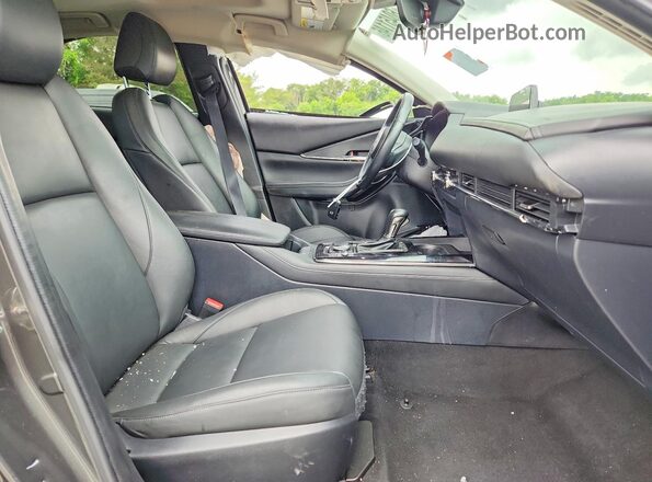 3MVDMBCL9MM300256 2021 MAZDA CX-30 Gray Widok wnętrza z przodu