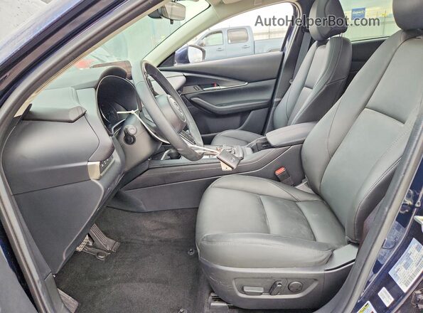 3MVDMBCL9TM115297 2026 MAZDA CX-30 Синий Вид салона спереди