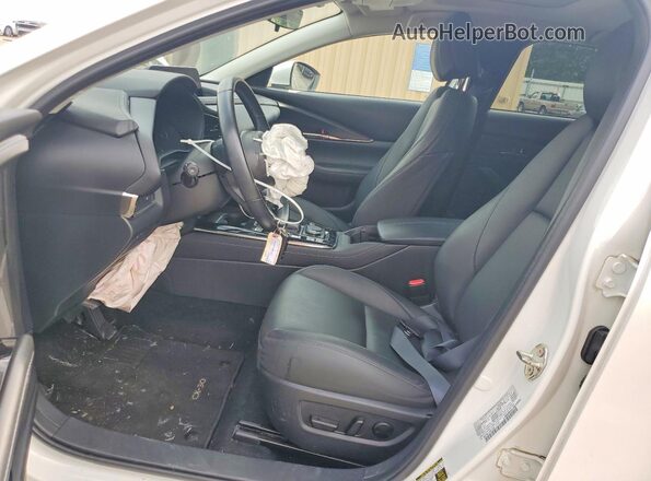 3MVDMBCLXNM412209 2022 MAZDA CX-30 Белый Вид салона спереди