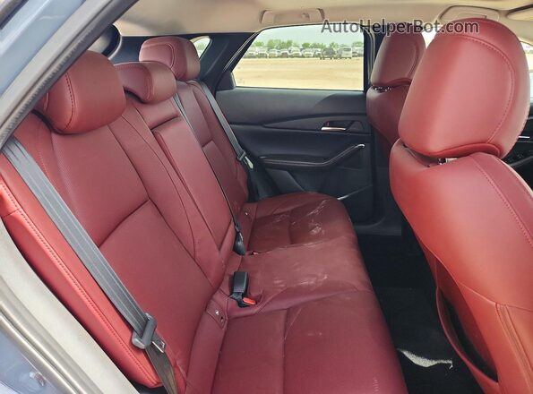 3MVDMBCLXNM415627 2022 MAZDA CX-30 Gray Вид задніх сидінь