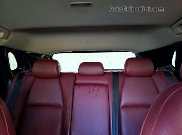 3MVDMBCM1RM661352 2024 MAZDA CX-30 Gray Vista de los asientos traseros