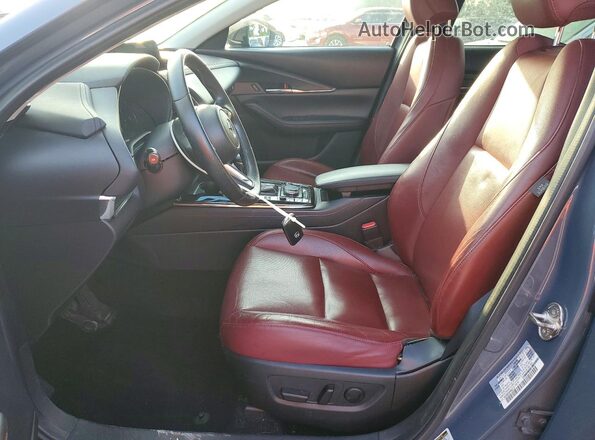 3MVDMBCM2PM508170 2023 MAZDA CX-30 Серый Вид салона спереди