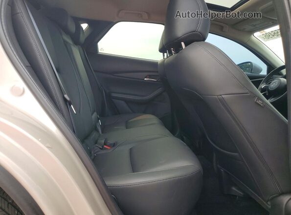 3MVDMBCM2RM628408 2024 MAZDA CX-30 Золотой Вид задних сидений