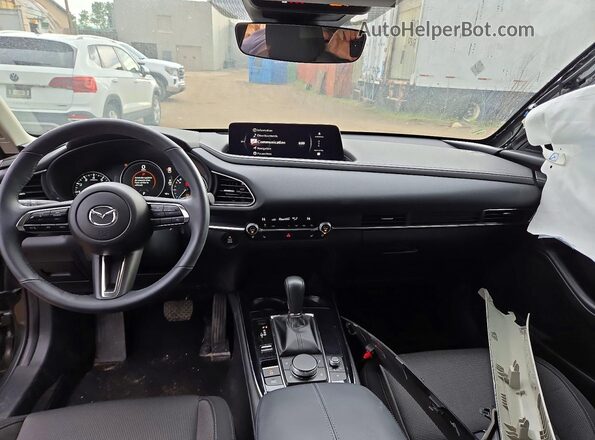 3MVDMBCM2SM765662 2025 MAZDA CX-30 Charcoal Առջևի վահանակի տեսք