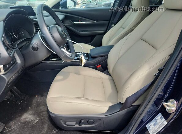 3MVDMBCM2SM863865 2025 MAZDA CX-30 Blue Սալոնի դիմացի տեսք