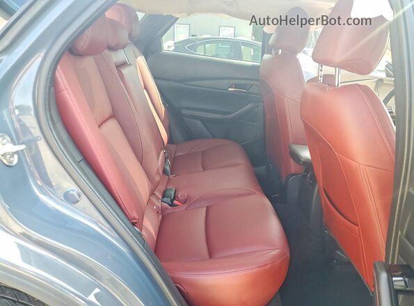 3MVDMBCM7PM544162 2023 MAZDA CX-30 Charcoal Widok wnętrza z tyłu