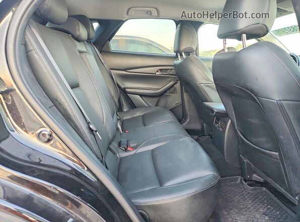 3MVDMBCM8PM504589 2023 MAZDA CX-30 Black Вид задньої частини салону