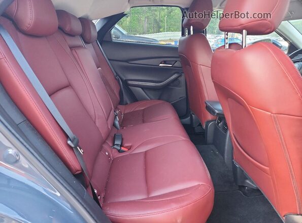 3MVDMBCMXRM686282 2024 MAZDA CX-30 Gray Rear seats view