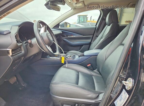3MVDMBDL2LM118993 2020 MAZDA CX-30 Black Widok wnętrza z przodu