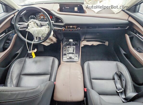 3MVDMBDL6MM307258 2021 MAZDA CX-30 Белый Вид панели приборов