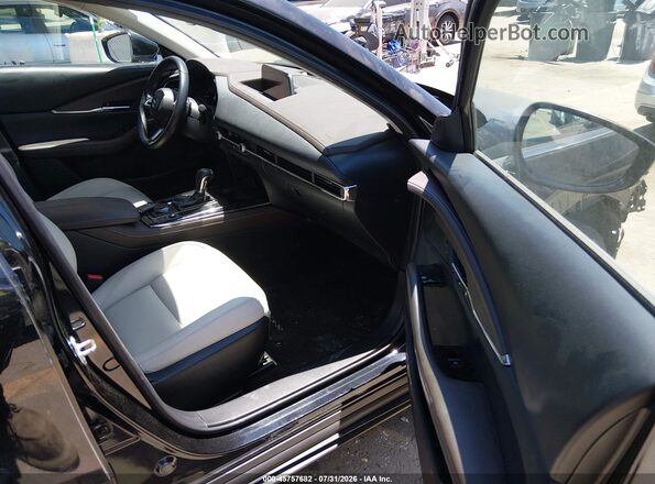 3MVDMBDM4PM514373 2023 MAZDA CX-30 Black Widok wnętrza z przodu