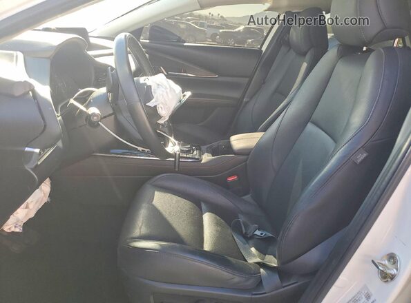3MVDMBEY2MM252608 2021 MAZDA CX-30 White Вид салону спереду