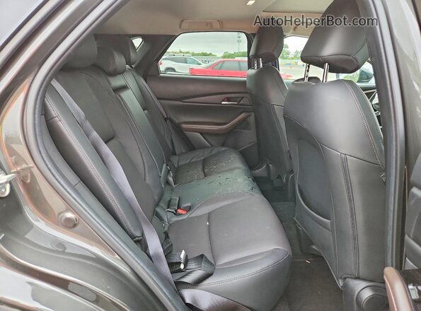 3MVDMBEY2RM633544 2024 MAZDA CX-30 Gray Вид задньої частини салону