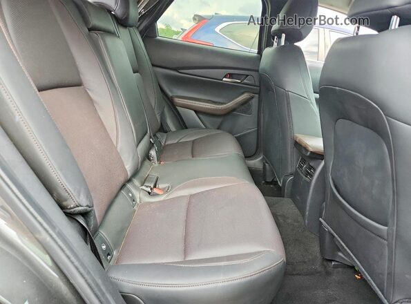 3MVDMBEYXNM449768 2022 MAZDA CX-30 Charcoal Սալոնի հետևի տեսք