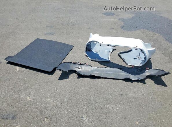 3MW23CM01R8E57217 2024 BMW 2 SERIES White Engine compartment view