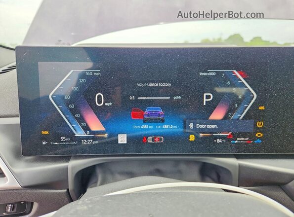 3MW23CM09S8F64375 2025 BMW 2 SERIES Blue Սարքավորումների վահանակի տեսք