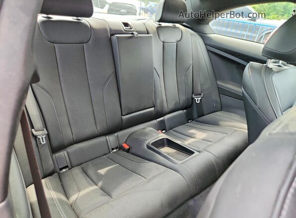 3MW33CM07R8E51765 2024 BMW 2 SERIES White Widok tylnych siedzeń