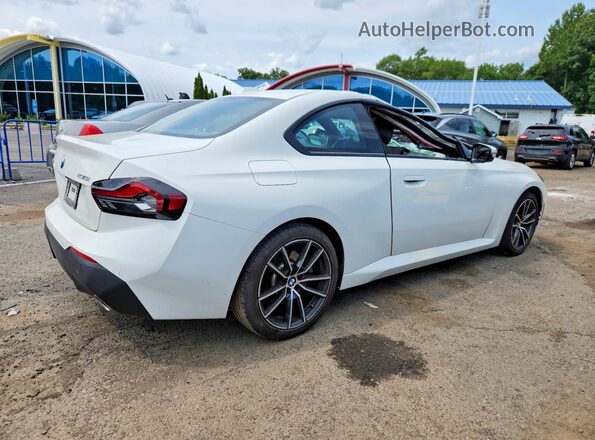 3MW33CM07R8E51765 2024 BMW 2 SERIES White Tył prawy
