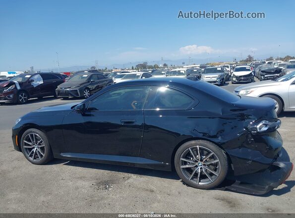 3MW33CM07R8E64418 2024 BMW 2 SERIES Black Սալոնի 360 աստիճան տեսք