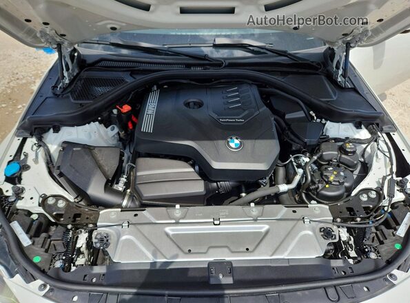 3MW33CM08T8F93078 2026 BMW 2 SERIES White Widok wnętrza z tyłu