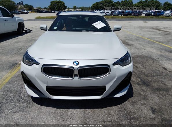 3MW33CM09T8G32938 2026 BMW 2 SERIES White Вид спереду